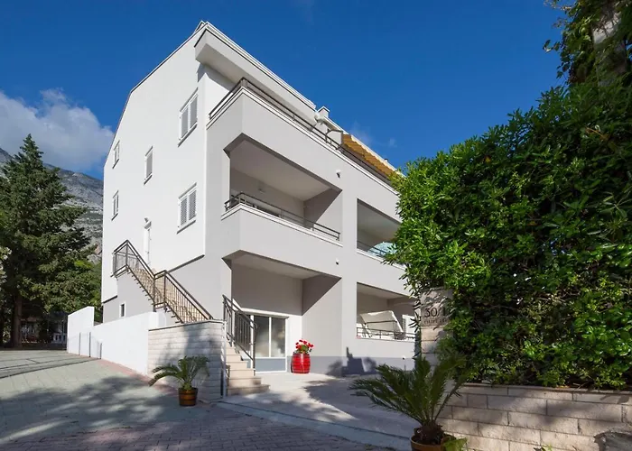 Apartments Filipeti