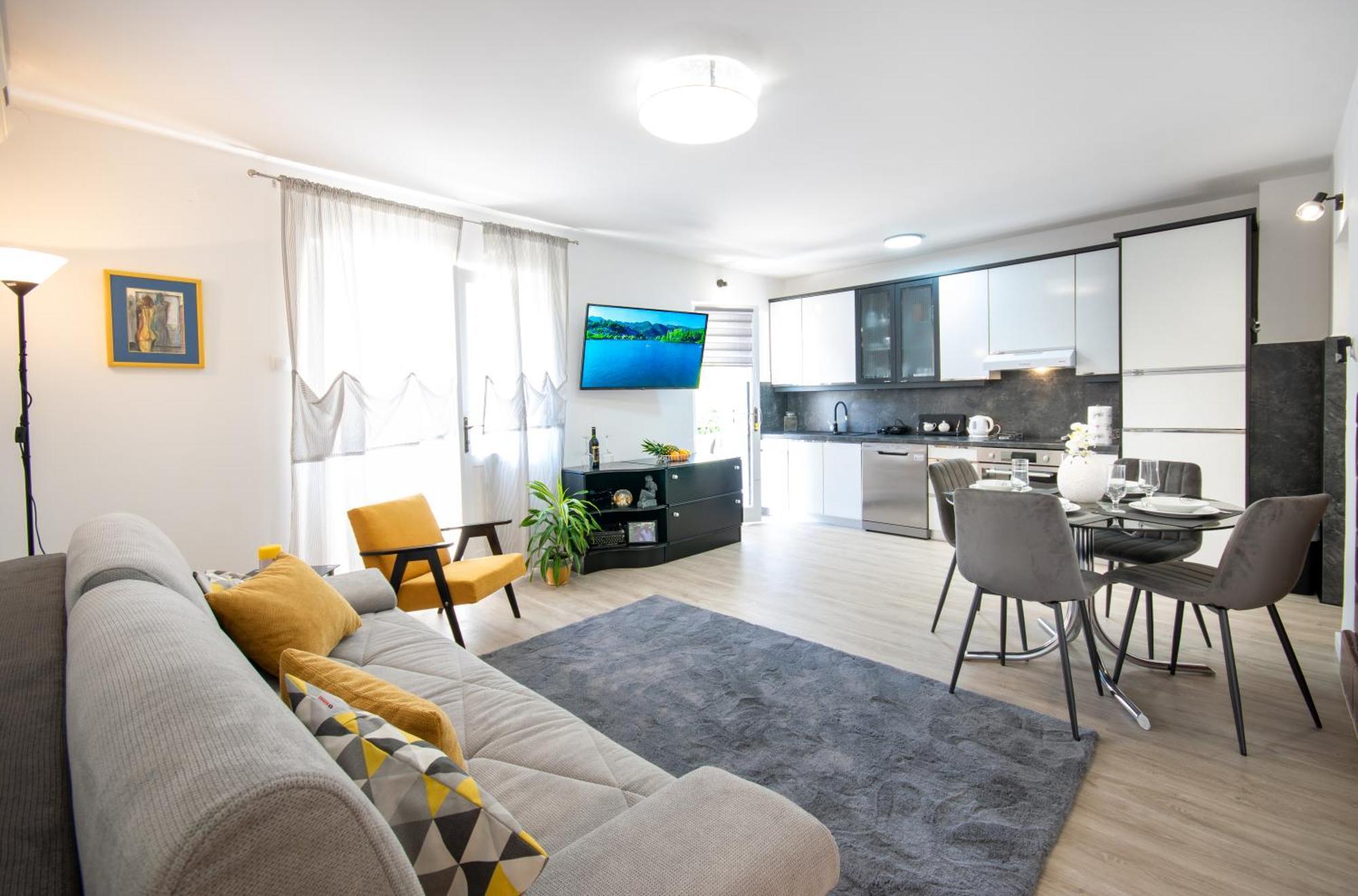 Filipeti Apartment *
