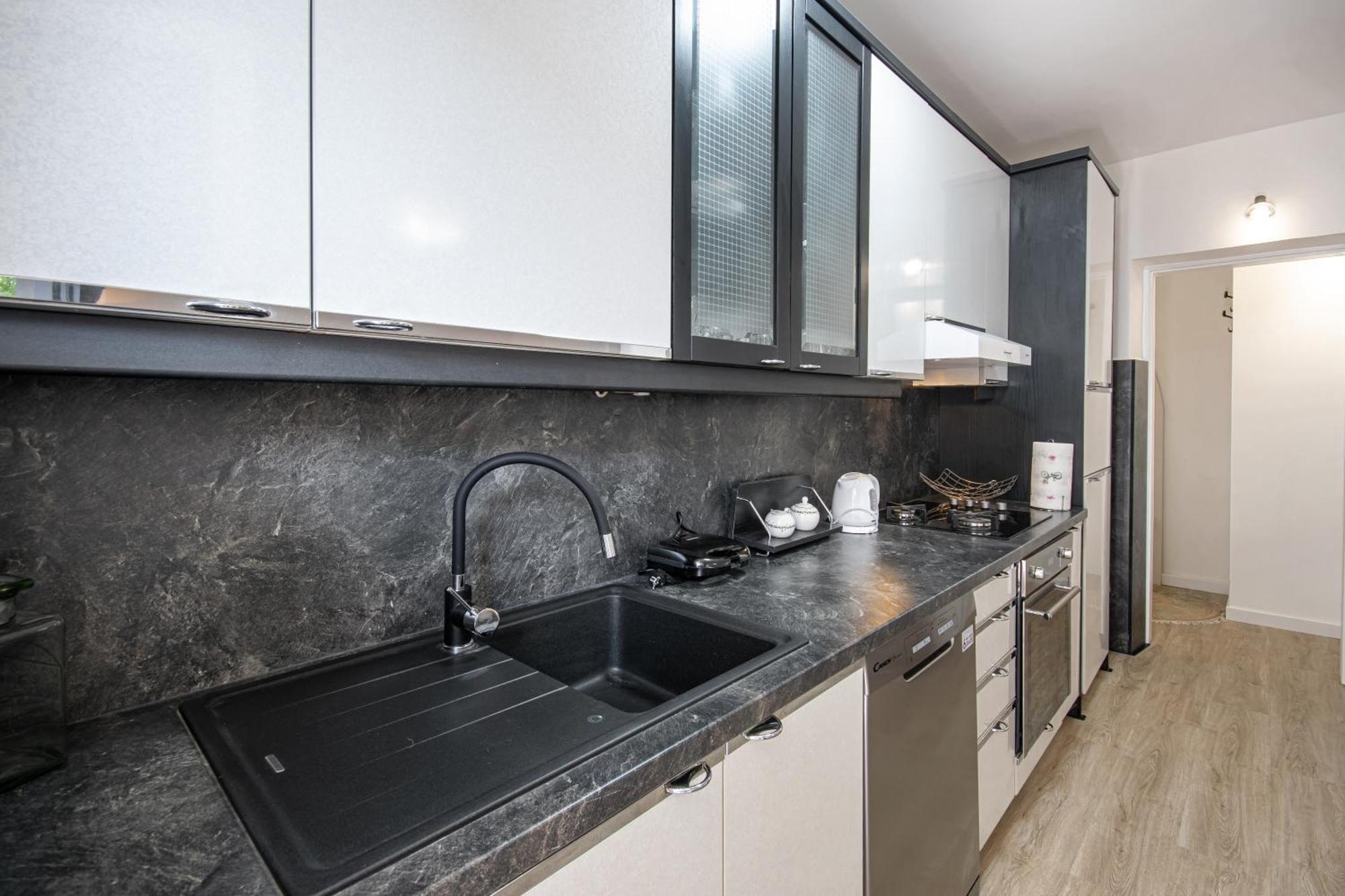 Filipeti Apartment *